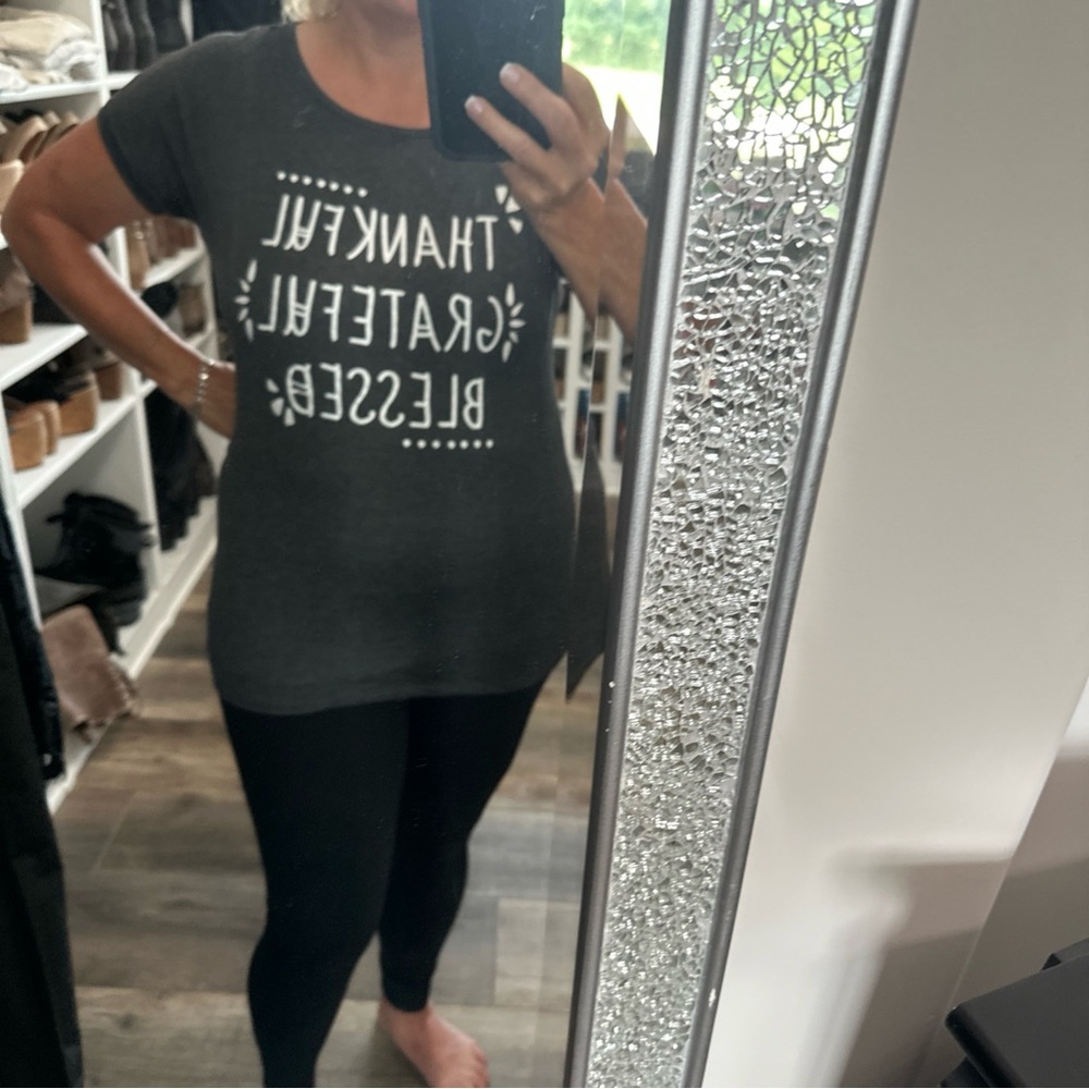 Gray Graphic Tee tunic stretch thankful Med new